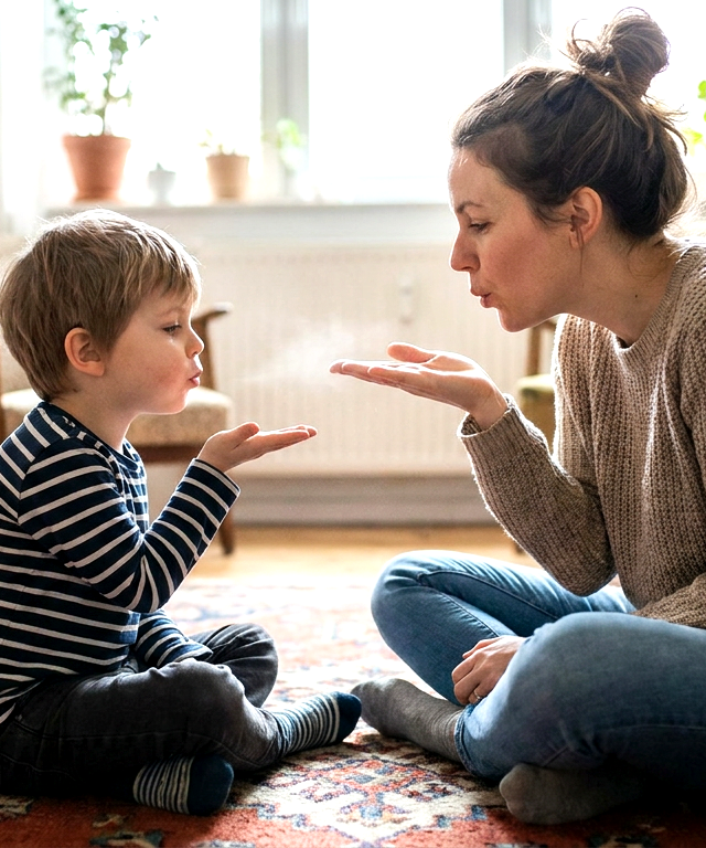 Feather-Light Palm Pass — Quiet Time & Calm Corner activity for ages 4–10 years (indoor, 15 min)