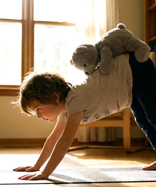 Silent Stuffed Animal Yoga — Quiet Time & Calm Corner activity for ages 3–9 years (indoor, 15 min)